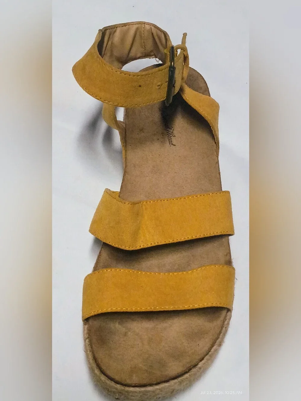Universal Thread Agnes Boho Platform Sandal Mustard Yellow Faux Suede SZ 9